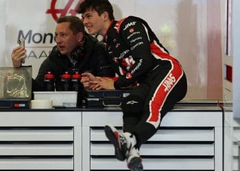 Rookie Oliver Bearman’s F1 Debut Marred by Crash: Haas Struggles in 2025 Australian GP