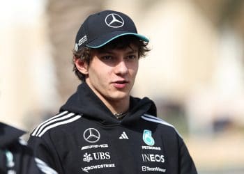 Rookie Kimi Antonelli’s Disappointing Q1 Exit: Floor Damage and High Hopes for the 2025 Australian Grand Prix