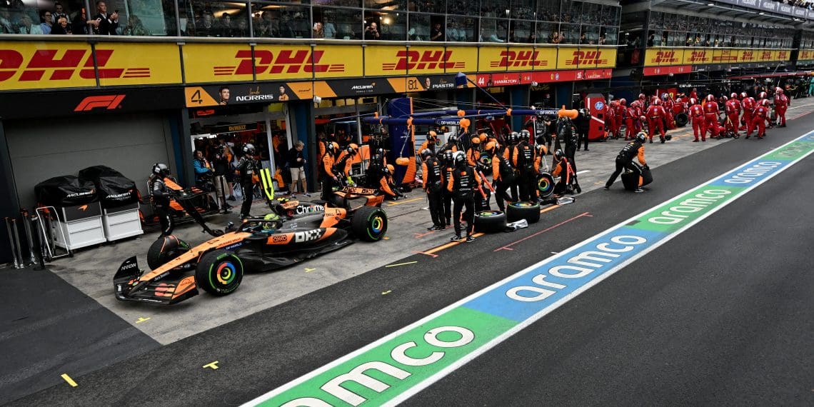 Inside McLaren’s ‘Hold Position’ Strategy at the 2025 Australian Grand Prix: A Balancing Act of Track Conditions and Driver Rivalry