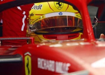 VIDEO – Hamilton and Verstappen Outshine McLaren in Surprise Chinese Grand Prix Sprint Qualifying Victory