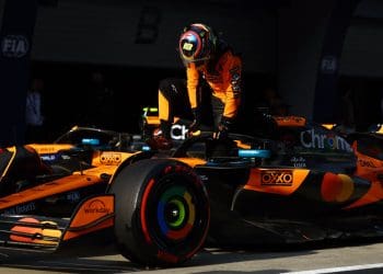 Oscar Piastri Clinches First-Ever F1 Grand Prix Pole Position in China Amidst Tyre Degradation Challenges