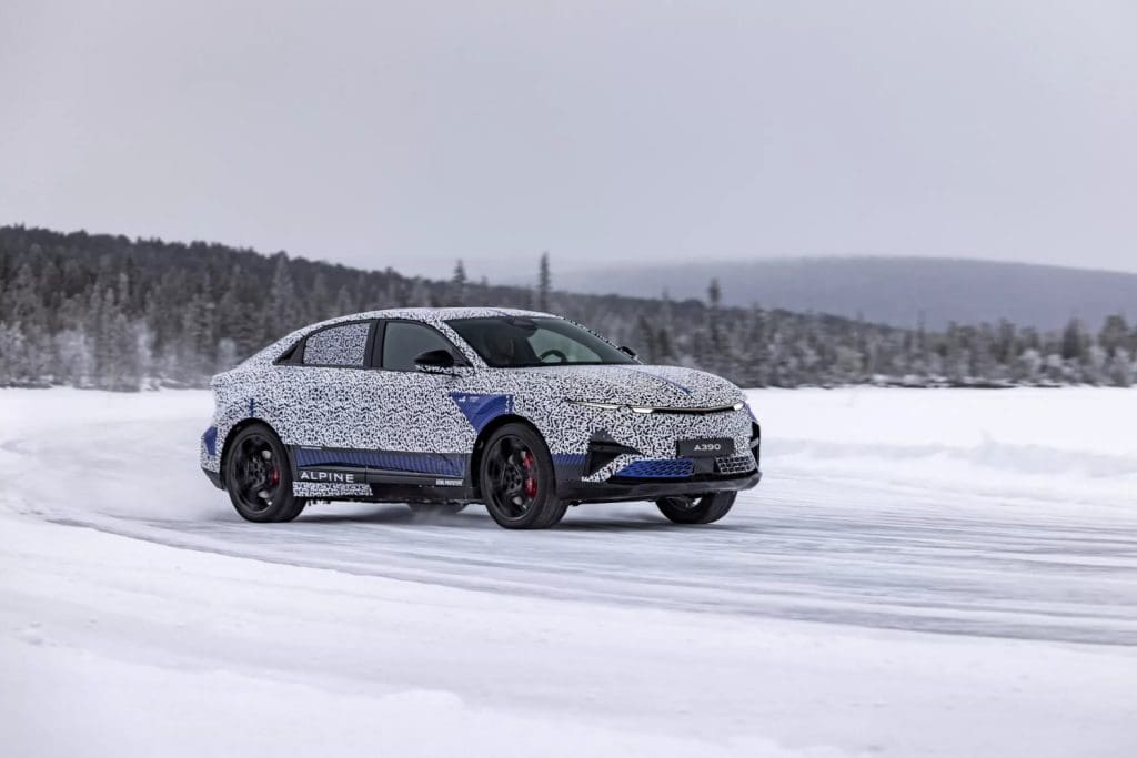 Alpine A390 passa com distinção nos testes de inverno