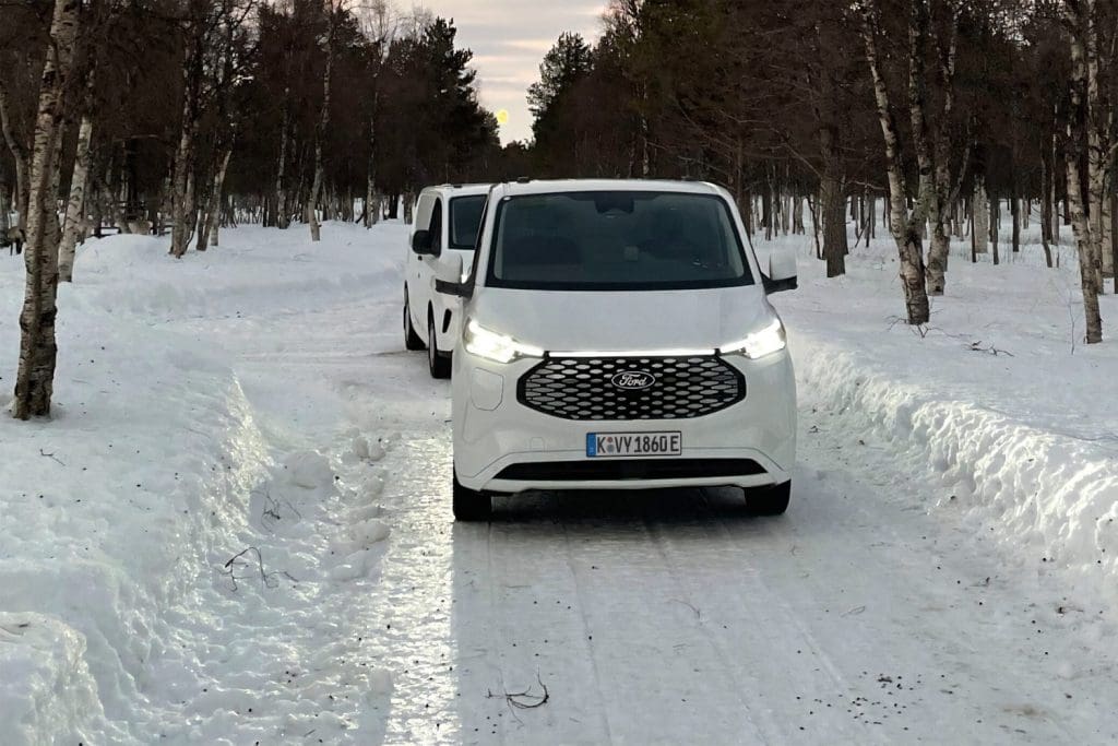 Ford utiliza a injeção de vapor para aumentar o desempenho da bomba de calor dos modelos elétricos