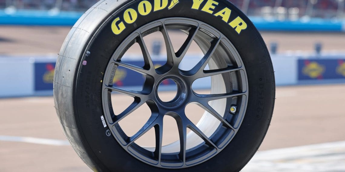 Goodyear’s New Tires Poses a Challenge for Team Penske at Phoenix Raceway: NASCAR Championship Implications