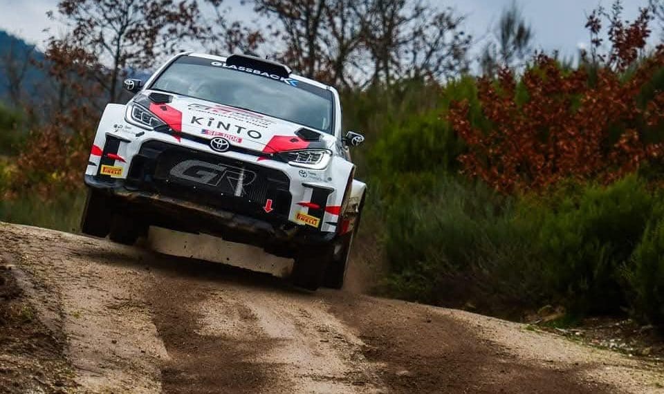 Kris Meeke Triumphs in Portuguese Season Opener Despite ACL Surgery
