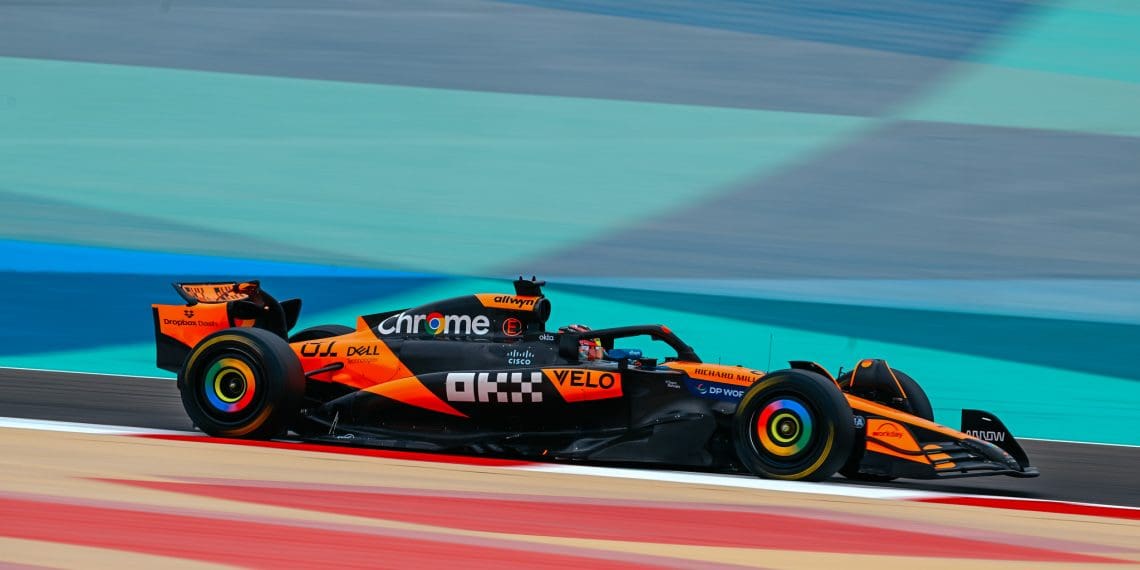 McLaren Holds Advantage Ahead of Australian Grand Prix, But Red Bull Counters with ‚Joker‘ Max Verstappen