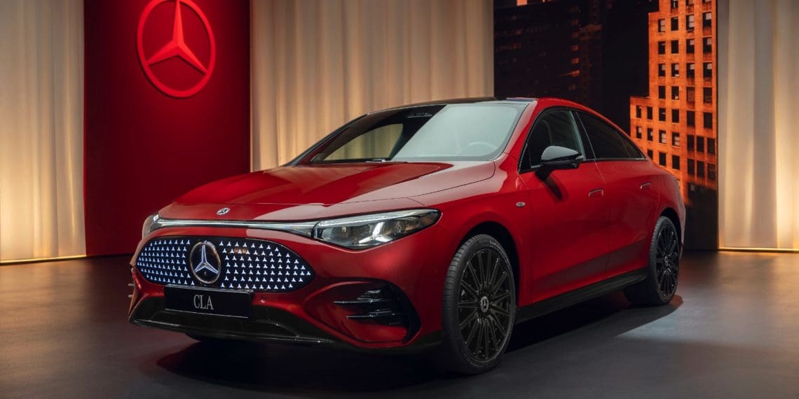 Nova geração do Mercedes CLA ganha versão elétrica com 792 km de autonomia