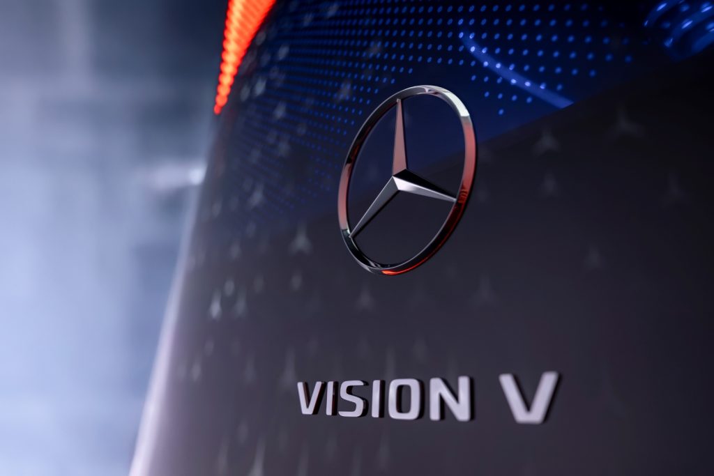 Mercedes mostra “teaser” do Vision V concept que antecipa a futura geração da van de luxo elétrica