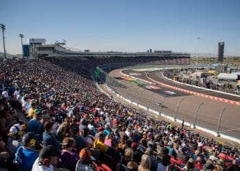 Phoenix Raceway’s Streak Ends: NASCAR Fans Respond to First Non-Sellout Since 2019