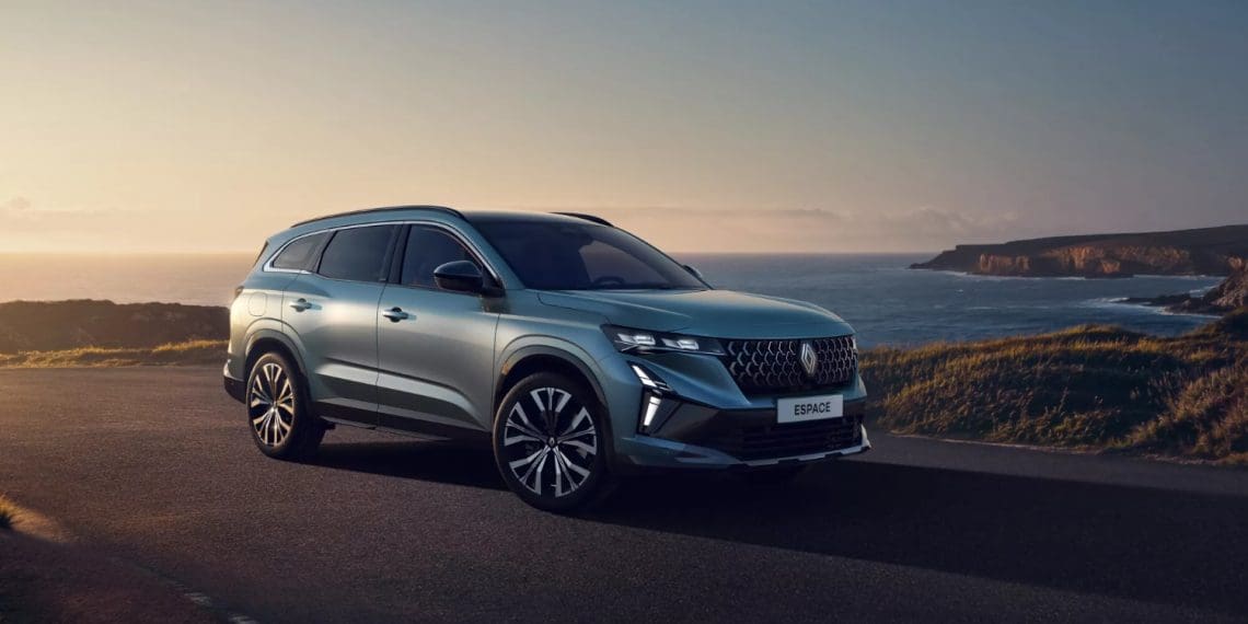 Renault Espace renovado ganha visual moderno e mais tecnologia