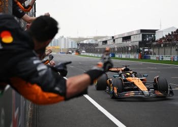 Victory for Piastri at F1 Chinese Grand Prix: Overcoming Tyre Challenges and Leading McLaren to 1-2 Finish