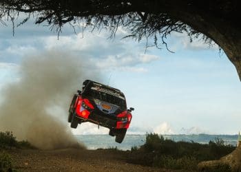 Hyundai Safari Stuns with Dramatic Leap Forward, Leaving Toyota’s Fowler in Awe