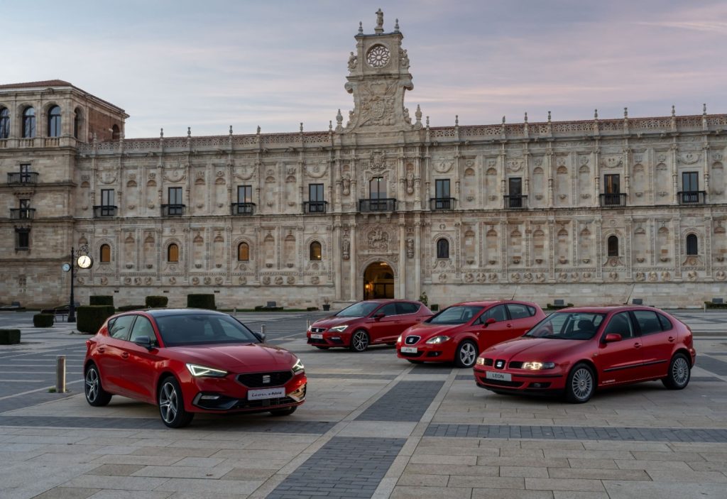 Seat Leon celebra 25 anos com versão e-Hybrid de até 133 km de autonomia elétrica