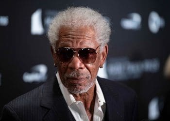 Morgan Freeman’s Health Story: The Reason Behind the Iconic Actor’s Compression Glove at NASCAR Event