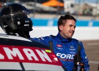From Hollywood to NASCAR: Frankie Muniz’s Unexpected Transition into Racing Stardom