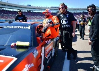 NASCAR’s Controversial Ban: Was Ross Chastain’s Thrilling Martinsville Wall Ride Unfairly Stopped?