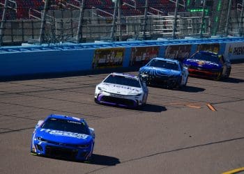 Phoenix Raceway Divide: Why NASCAR Elites‘ Favorite Track Faces Fan Backlash