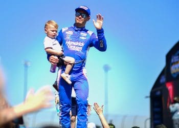 Kyle Larson Lauds Christopher Bell&rsquo;s Impressive NASCAR Phoenix Race Performance