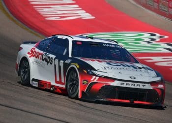 Denny Hamlin’s Mixed Emotions: Saluting Team’s Success Despite Personal Frustrations in Phoenix Raceway Nail-Biter