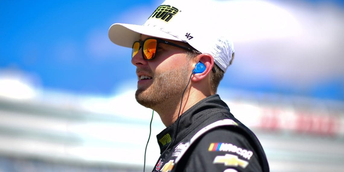 Rumors Swirl About Homestead-Miami Speedway’s Championship Reinstatement: NASCAR Star William Byron Fuels the Debate