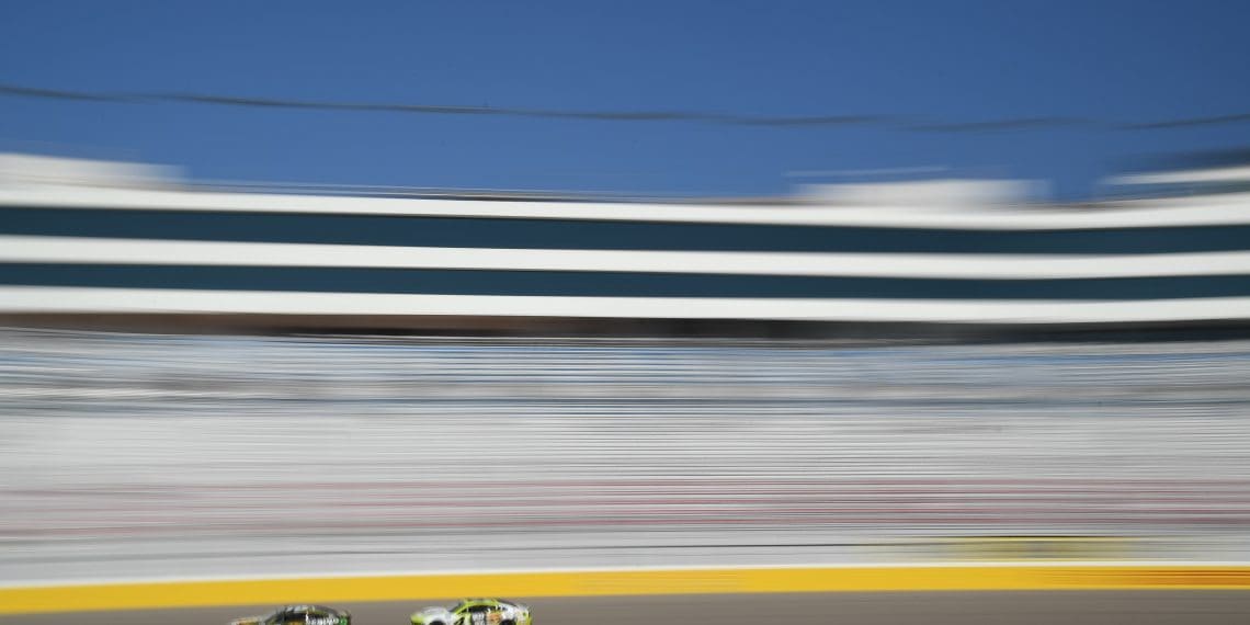 Inside NASCAR&rsquo;s Unwritten Rule: How Briscoe&rsquo;s Team Saved JGR&rsquo;s Las Vegas Race Amid Loose Wheel Drama