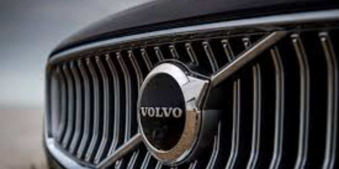 Volvo chama às oficinas mais de 7 mil veículos híbridos plug-in nos EUA