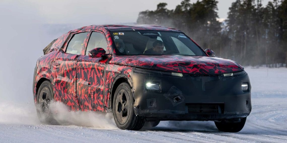 Novo Alfa Romeo Stelvio colocado à prova a temperaturas extremas