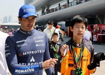 Sainz Slapped with Grid Penalty for Blocking Hamilton – Dramatic Turn of Events!