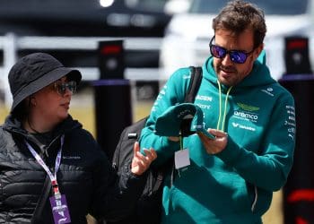 Alonso’s Frustration Boils Over as Points Slip Away in Dramatic Suzuka GP