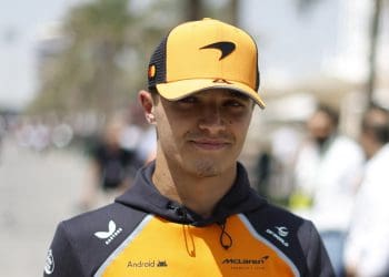 Lando Norris‘ Heartbreaking F1 2025 Bahrain GP Qualifying Nightmare: Can He Recover on Race Day?