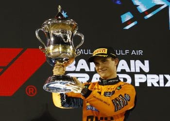 Oscar Piastri Dominates Bahrain Grand Prix Amid Red Bull Pit-Stop Chaos – Shocking Turn of Events