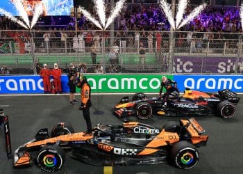 Duel of Giants: Piastri Triumphs Over Verstappen in F1 Arabia GP Showdown