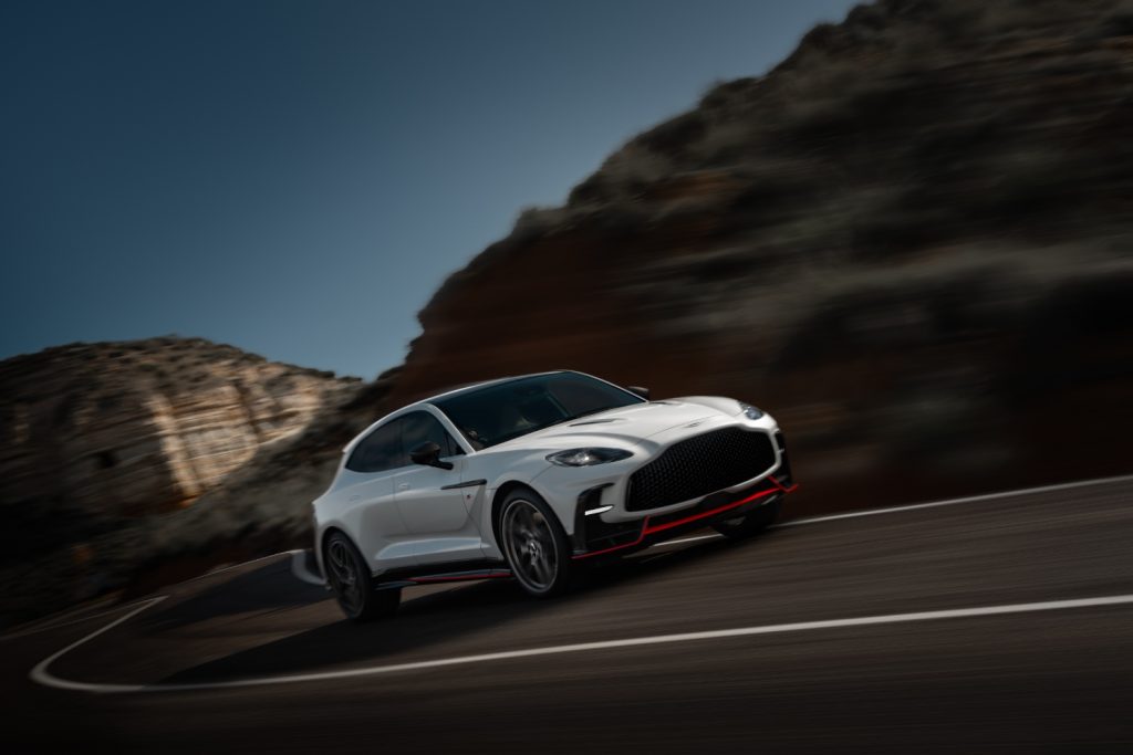 Novo Aston Martin DBX S é o mais extremo de sempre com 727 cv