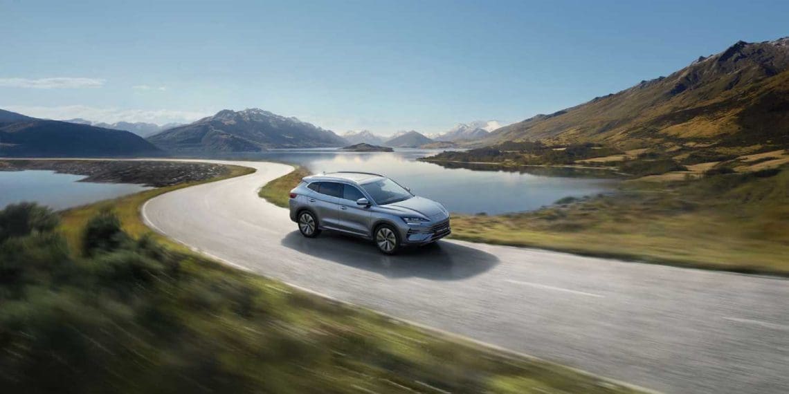 BYD Seal U DM-i chega ao mercado nacional: conheça o preço