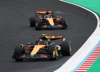 Villeneuve’s Fiery Critique: McLaren’s Defensive Strategy Leaves Fans Stunned at Japanese Grand Prix
