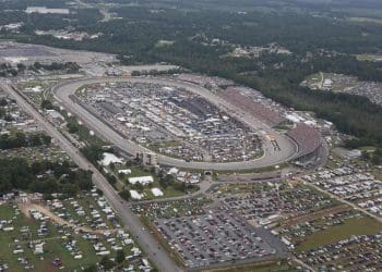 Mother Nature’s Wrath Unleashed: Chaos Strikes Darlington as Dark Clouds Threaten NASCAR Showdown