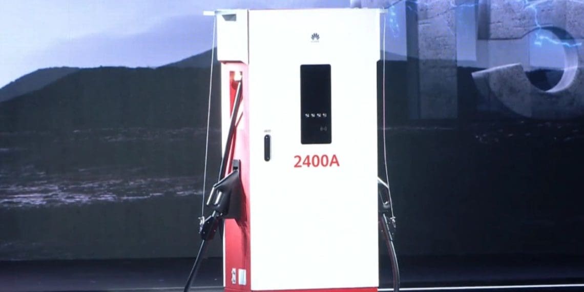 Huawei lança carregador megawatt totalmente refrigerado a líquido