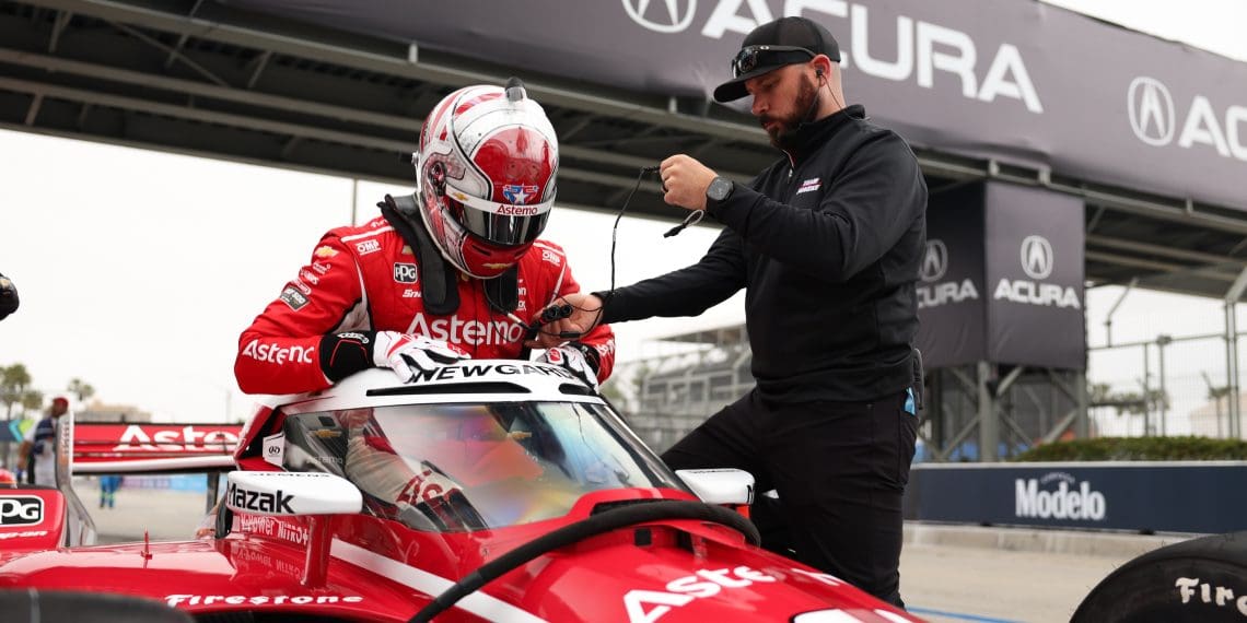 IndyCar Shock: Newgarden’s Seatbelt Saga Unraveled – Penske’s Revelations Stir Controversy