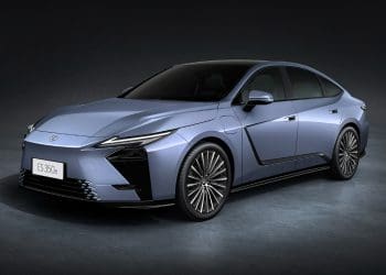 Nova geração do Lexus ES estreia versão 100% elétrica