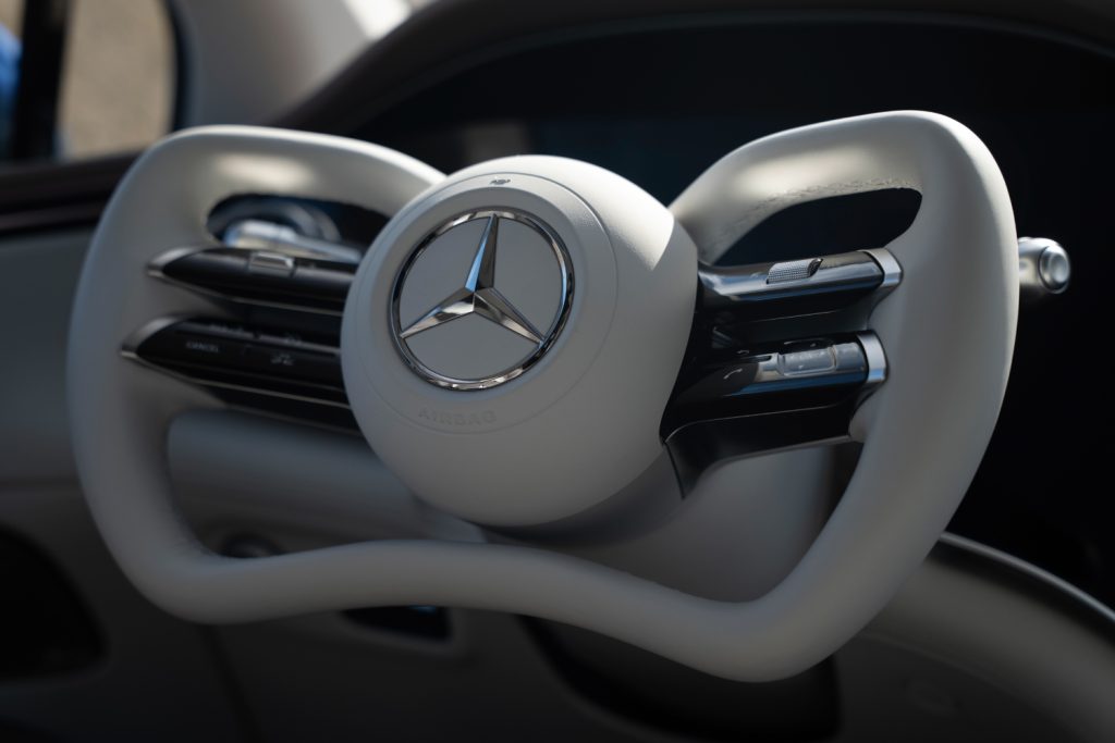 Mercedes-Benz vai estrear volante estilo Yoke em 2026