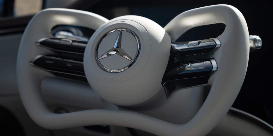 Mercedes-Benz vai estrear volante estilo Yoke em 2026