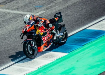Pedro Acosta’s Shocking Arm Surgery Revelation – MotoGP Star’s Battle Against Compartment Syndrome