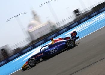 Unstoppable Chloe Chambers Dominates F1 Academy Race – Jeddah Showdown Results!