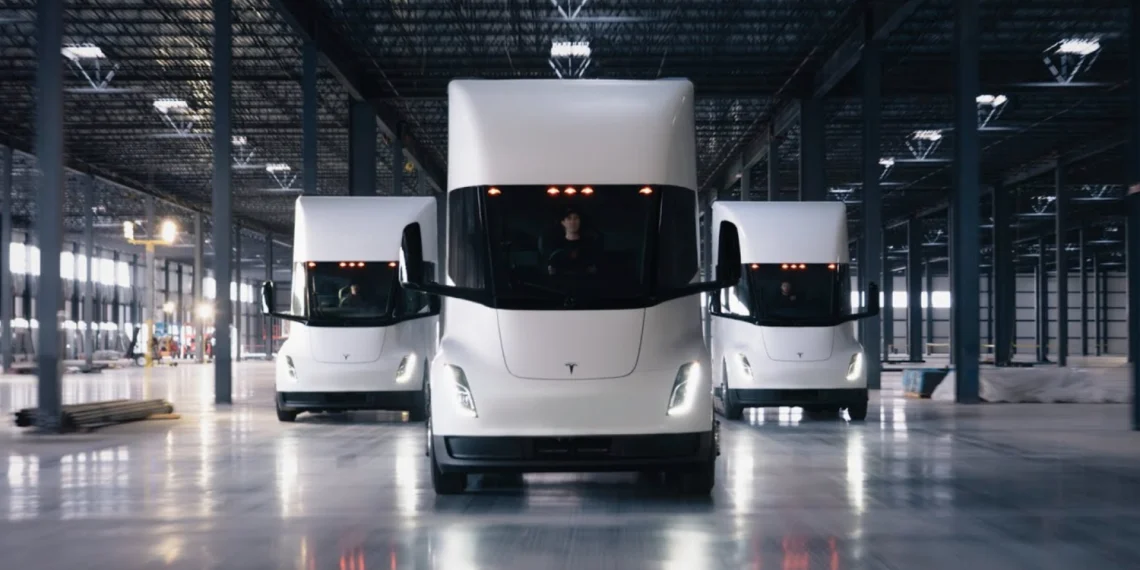 Tesla Semi vai entrar em produção no final do ano