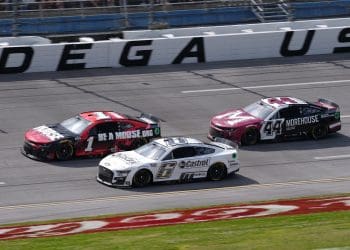 NASCAR Legend Greg Biffle’s Epic Return to Racing with YouTube Sensation – Dramatic Comeback
