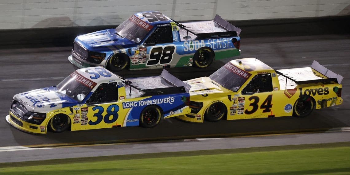 Chandler Smith’s Epic Victory Thwarts Larson’s Bristol Dominance in Dramatic Finish