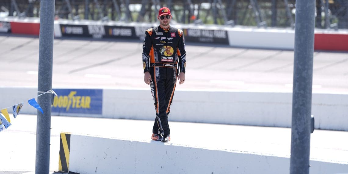 Unveiling the Intense Connection: Chase Briscoe’s Emotional Journey at Darlington Raceway