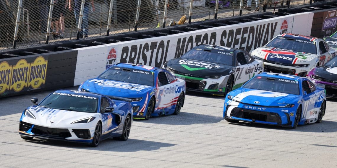 Pit Road Pandemonium: NASCAR Safety Scare Sends Shockwaves – Fans Demand Action