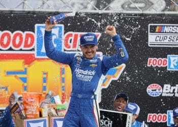 Kyle Larson Dominates Food City 500 at Bristol for His Second Win of 2025