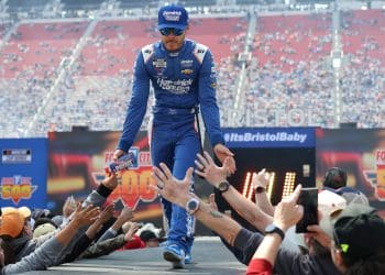 NASCAR Showdown: Kyle Larson Dissed as Fans Rally Behind Tony Stewart in Racing Rivalry